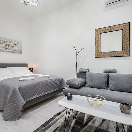 Stellar Dwell Apartment Budapest Exterior foto