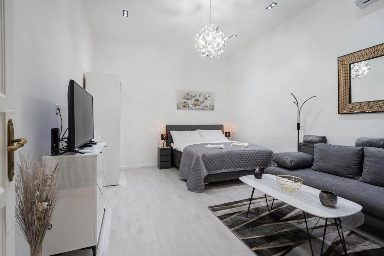 Stellar Dwell Apartment Budapest Exterior foto